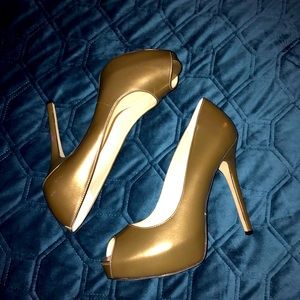 Vince Camuto Heels